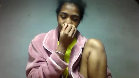 faiqua95 online show from May 2026 02:54:01 PM