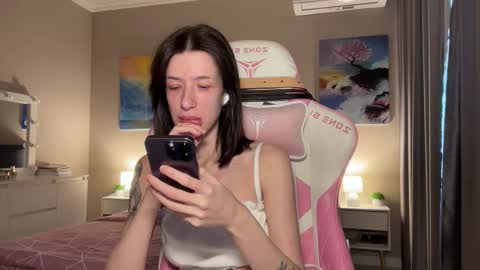 Bloom  online show from October 2025 09:34:02 AM