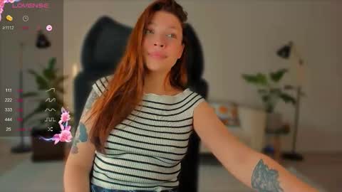 fairy_lele online show from October 2025 02:41:01 AM