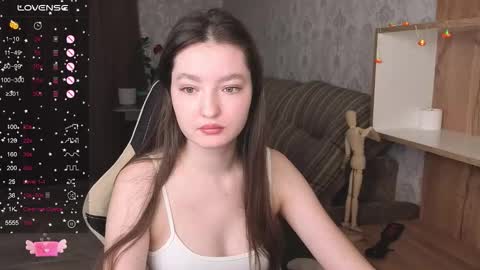 Snapshot of fairy_m00n chatting on November 2025 11:59:01 PM Kate online show from November 2025 11:59:01 PM