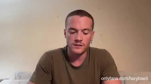 Travis online show from September 2025 05:11:02 AM