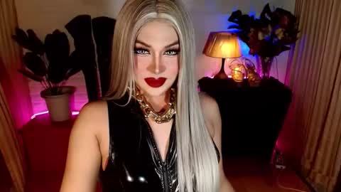 Snapshot of fairycockxxx chatting on October 2025 07:45:02 AM CLAUDIA VALVALERA online show from October 2025 07:45:02 AM