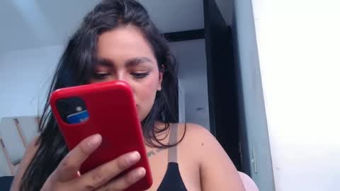 fairylatin online show from November 2025 09:04:02 PM