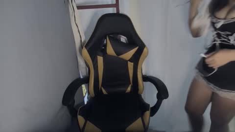 faithveronica130200134 online show from December 2025 04:24:01 PM