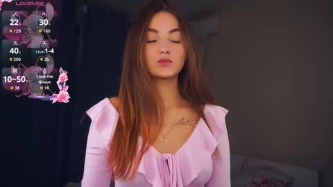 Erika online show from November 2025 07:20:02 AM