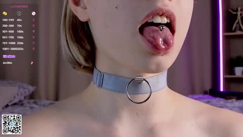 Snapshot of falinegelling chatting on January 2025 08:54:02 AM Emilia online show from January 2025 08:54:02 AM