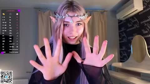 Snapshot of falinegelling chatting on March 2025 07:10:01 AM Emilia online show from March 2025 07:10:01 AM