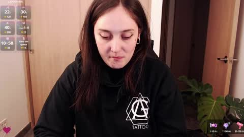 Snapshot of fallenag__ chatting on February 2025 02:47:01 AM OF fallenag 1 online show from February 2025 02:47:01 AM