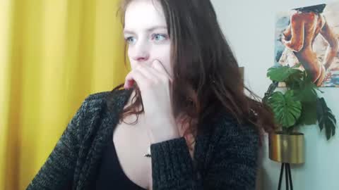 Nadine online show from December 2024 09:28:02 AM