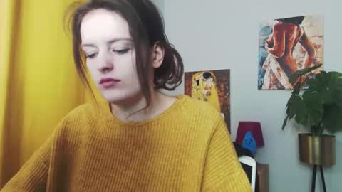 Nadine online show from January 2025 06:22:01 AM