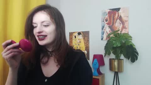 Nadine online show from January 2025 06:22:02 AM