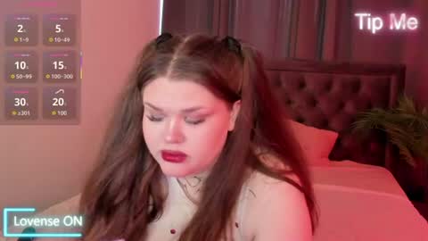 Elena online show from June 2026 12:17:01 PM