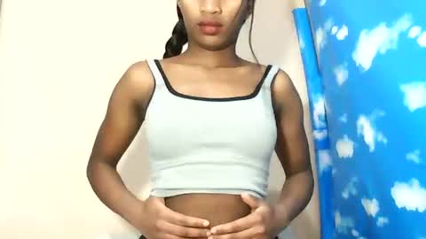 Snapshot of faniriah27 chatting on September 2025 08:31:01 PM faniriah27 online show from September 2025 08:31:01 PM