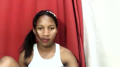 Snapshot of faniriah27 chatting on September 2025 09:28:02 PM faniriah27 online show from September 2025 09:28:02 PM