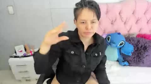 FANNY online show from December 2025 01:32:02 AM