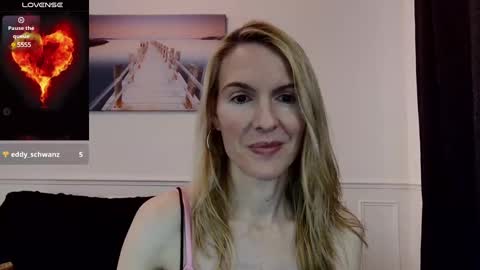 Fanny online show from February 2025 01:00:02 AM