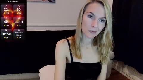 Fanny online show from March 2025 03:13:02 AM