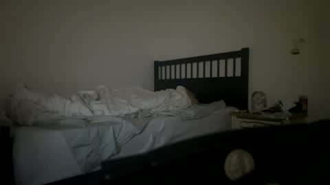 my mind is craving even when I sleep... online show from August 2026 09:22:02 AM