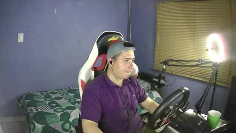 faon_ online show from November 2025 04:44:01 AM