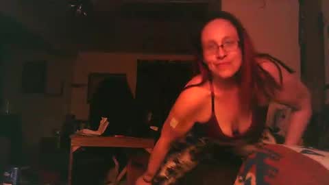 Snapshot of fapqueenc17 chatting on March 2025 02:39:02 AM Scarlett online show from March 2025 02:39:02 AM
