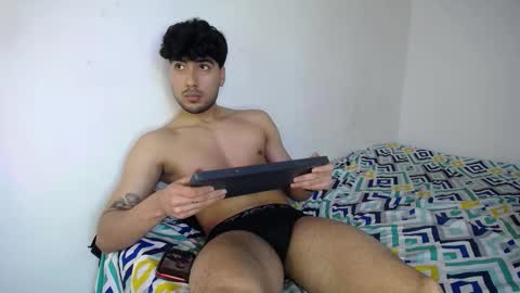 farid_24 online show from January 2026 10:13:02 PM