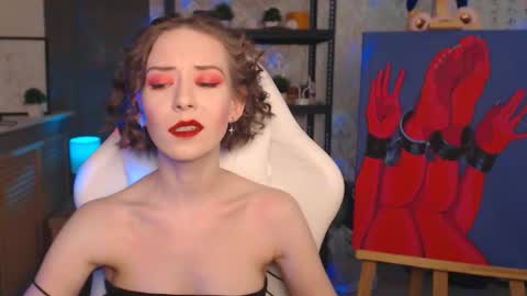 Fascinating   Eyes online show from February 2026 09:42:01 PM