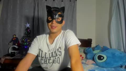 Snapshot of fatass_420 chatting on December 2024 12:48:02 AM Johan online show from December 2024 12:48:02 AM