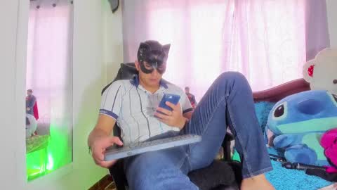 Snapshot of fatass_420 chatting on January 2025 08:15:02 PM Johan online show from January 2025 08:15:02 PM