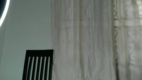 Snapshot of fatassfreak254 chatting on January 2025 02:22:01 PM Winnie online show from January 2025 02:22:01 PM