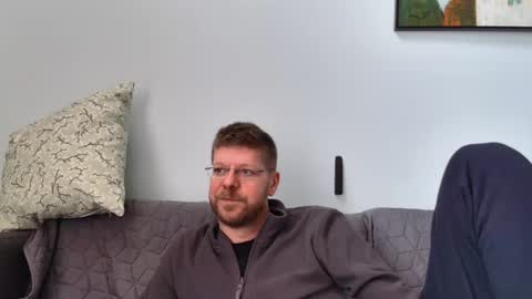 Snapshot of fattenmenow chatting on December 2024 12:30:01 PM fattenmenow online show from December 2024 12:30:01 PM