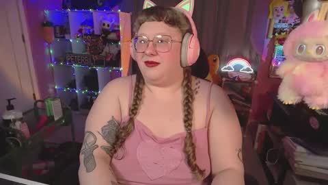 Snapshot of fatveronica chatting on February 2026 02:10:01 AM FatVeronica online show from February 2026 02:10:01 AM