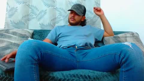 favid95 online show from September 2025 01:14:02 PM