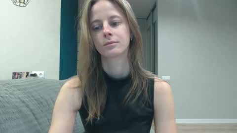 Snapshot of favoriteyour chatting on November 2025 04:35:01 AM favoriteyour online show from November 2025 04:35:01 AM