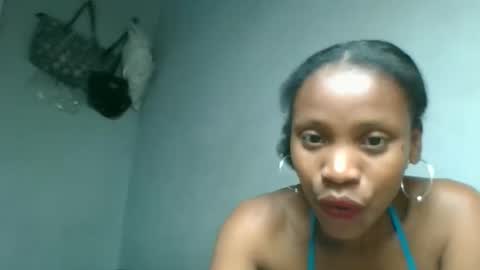 fayence09 online show from September 2025 05:44:01 AM