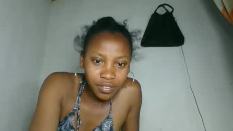 fayence09 online show from October 2025 01:15:01 AM