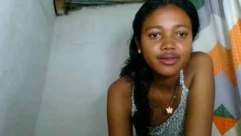 fayence09 online show from November 2025 01:21:02 PM