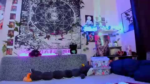 Diva online show from July 2026 02:47:02 AM