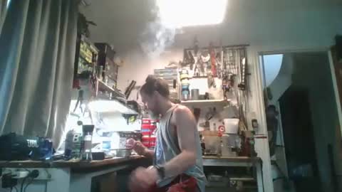 Snapshot of feelfemdom chatting on October 2025 10:24:01 AM feelfemdom online show from October 2025 10:24:01 AM