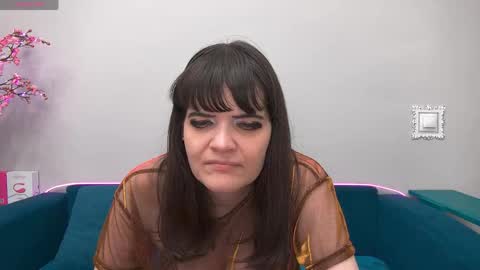 Laura online show from May 2026 03:01:02 AM