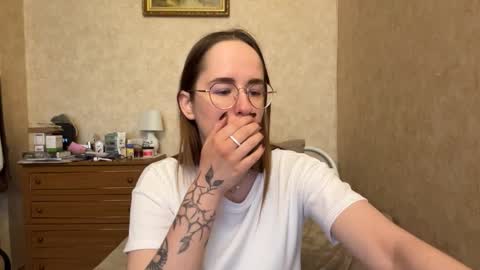 Mary online show from April 2026 07:14:01 AM