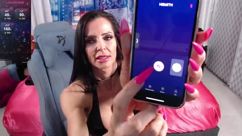 Snapshot of feliciahardon chatting on January 2025 10:41:01 PM Felicia Hardon online show from January 2025 10:41:01 PM