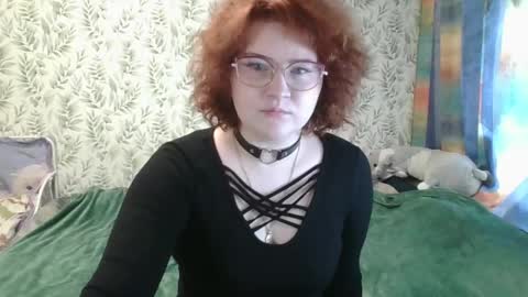 felicity_play online show from April 2026 06:08:01 AM