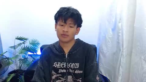 Felix online show from September 2025 09:04:02 PM