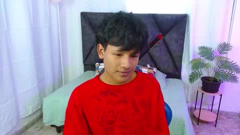 Felix online show from September 2025 08:31:02 PM