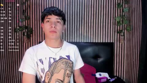 felipe_boy_18 online show from September 2025 03:50:02 AM