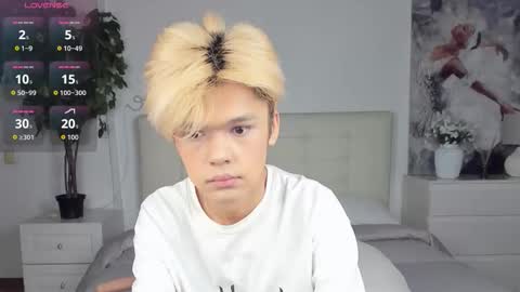 Felix online show from September 2025 12:38:02 PM