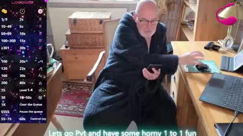 Adam online show from April 2026 07:33:01 AM