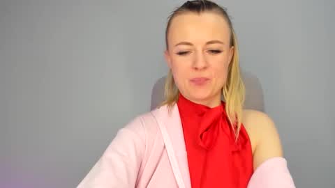 felorina online show from April 2026 06:44:02 PM