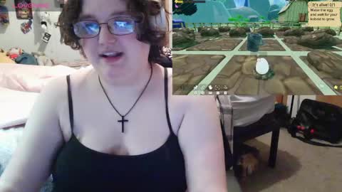 Snapshot of femcelsam chatting on May 2026 07:58:01 AM femcelsam online show from May 2026 07:58:01 AM