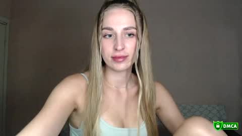Snapshot of femkedejager chatting on May 2026 08:39:02 PM Femke online show from May 2026 08:39:02 PM